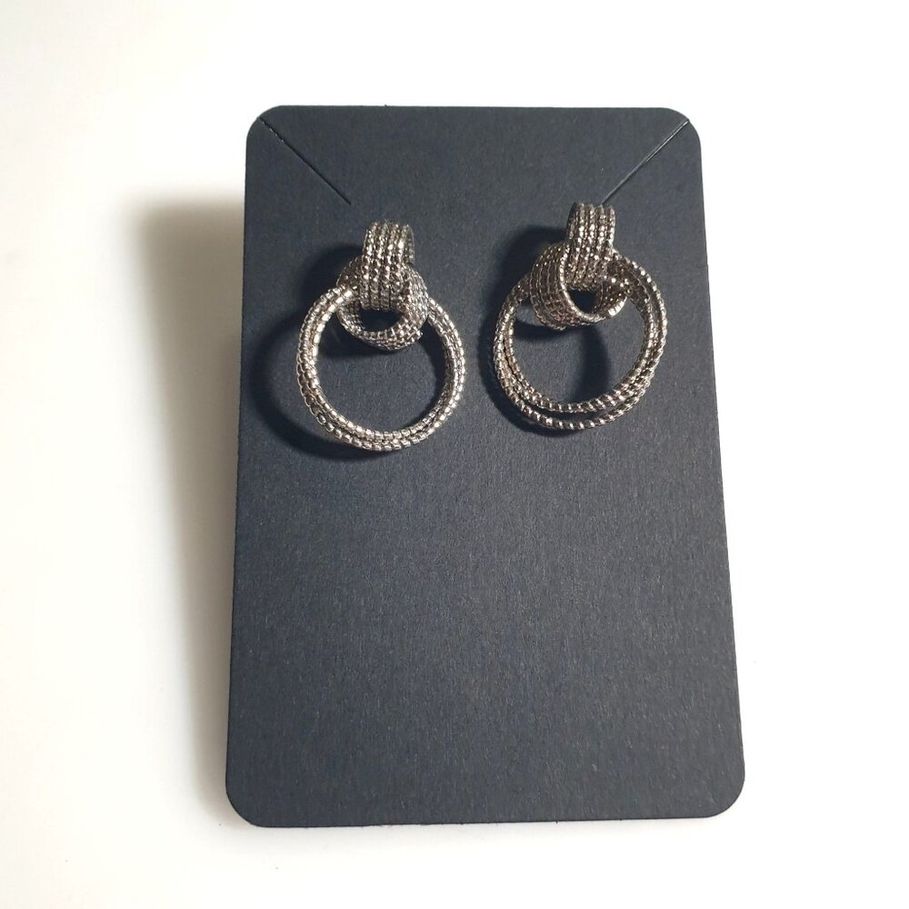 Silver Tone Textured Hoop Stud Earrings Lightweight Classic Dress Jewelry Women